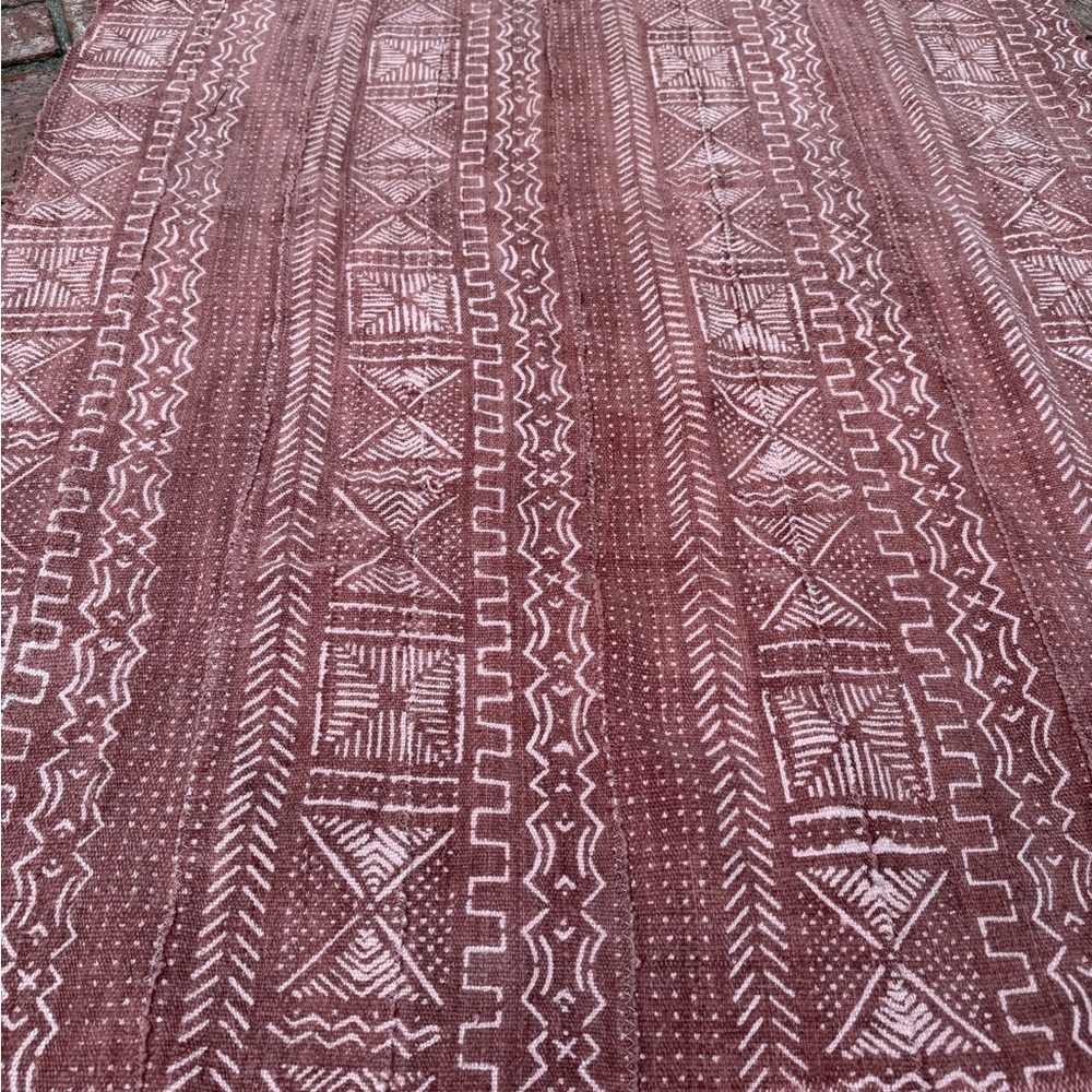 Vintage African Faded Terracotta Mudcloth 60” L x 41” W Textile | No. 126 - Picture 5 of 8